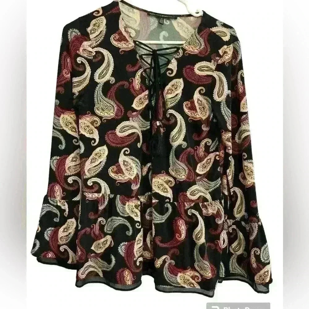 White House Black Market paisley women’s dress‎ top. Size small